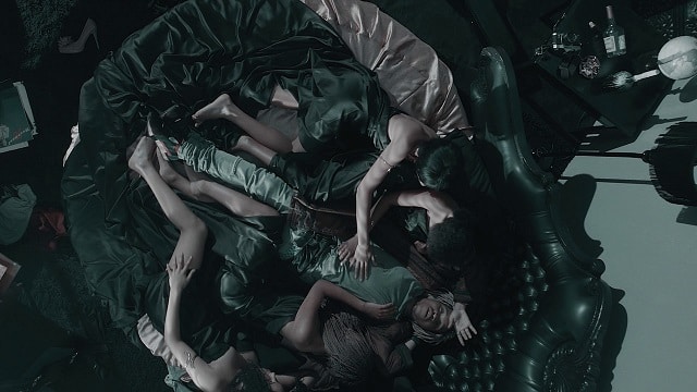 Saudi She Loves Me Video