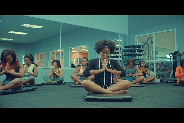 MzVee Sing My Name (Remix) Video