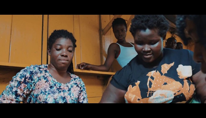 R2Bees Boys Kasa Video