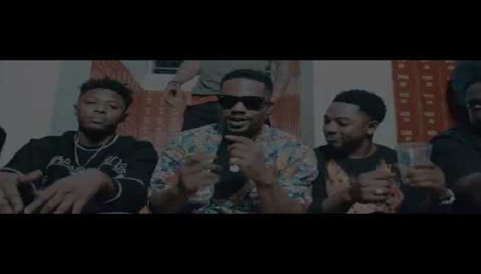 R2Bees Boys Kasa Video
