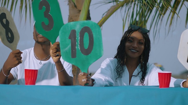 VIDEO: Seyi Shay & Harmonize – Koma Roll