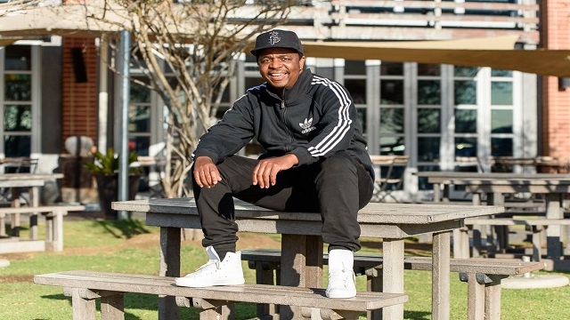 Oskido ft Mafkizolo Mayihlome