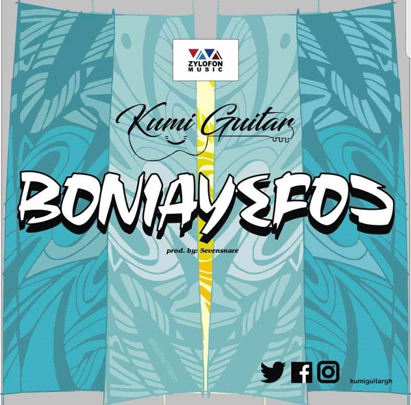 Kumi Guitar Boniayi