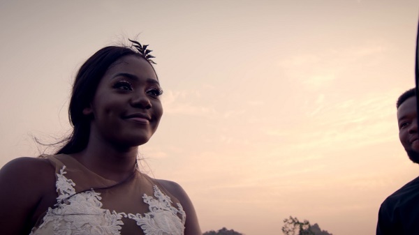 Sena Huks Oh Girl Oh Video
