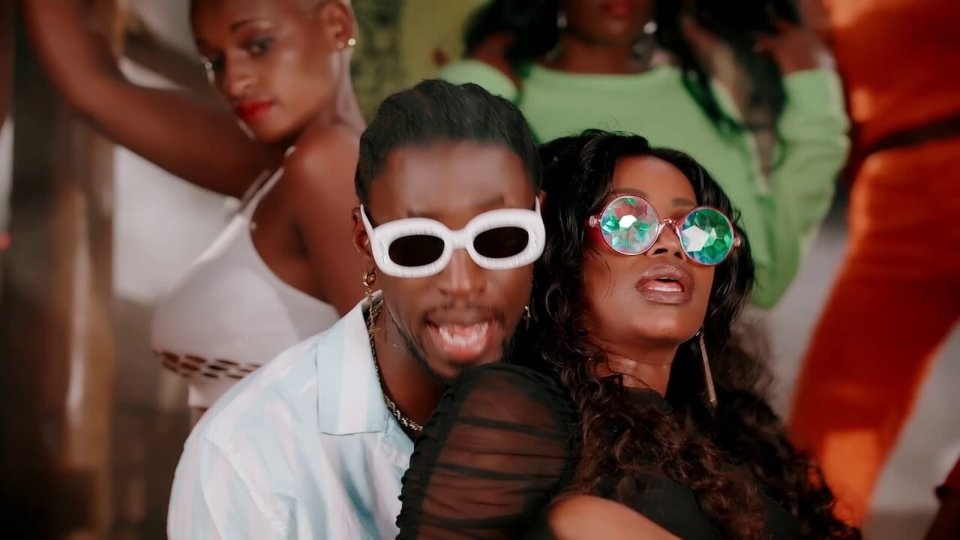 Orezi Sweet Sensation video