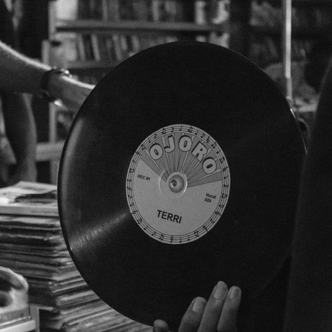 [Music] Terri – Ojoro
