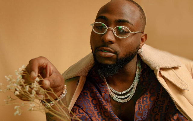 Davido Purchases New Diamond Pendants For 30BG 