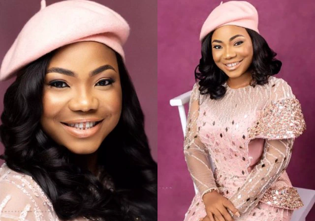 Gospel Singer Mercy Chinwo Thrills Crowd At PDP Rally In Akwa Ibom