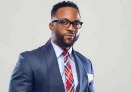 "A lot of musicians are depressed but pretending online"- Iyanya